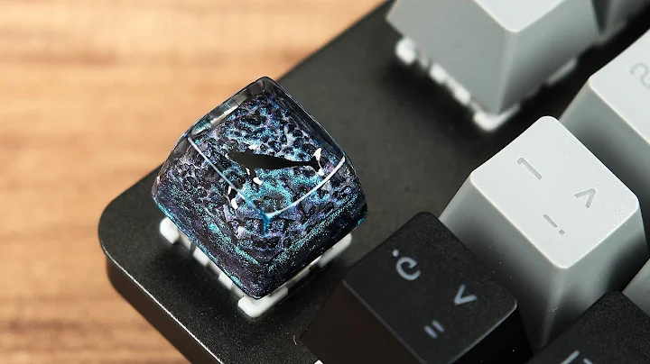 How to Make a Keyboard Key with Epoxy Resin 🐋 Resin Keycaps | Diy Resin Art