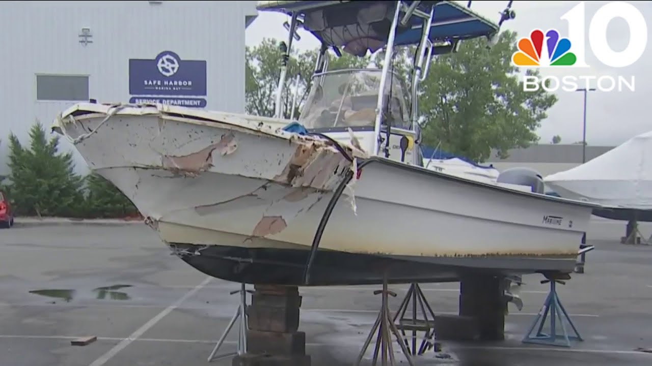 3 injured in Boston Harbor boat crash - YouTube