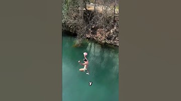 Thumbnail of He Flew Through The Air With An Umbrella 🤯