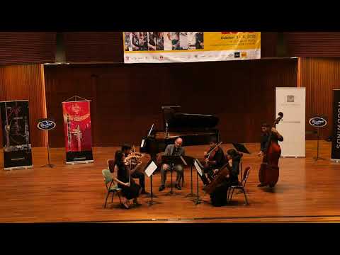Odessa bulgar - Score quatuor à cordes et deux clarinettes