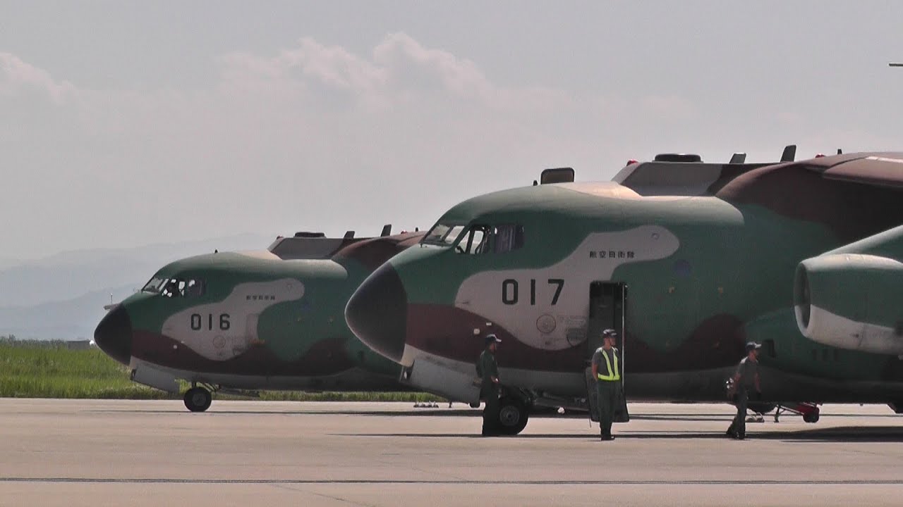 航空自衛隊 美保基地 C-1体験搭乗 2013年9月21日 - YouTube