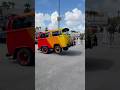 VW Shorty Bus Wheelie!