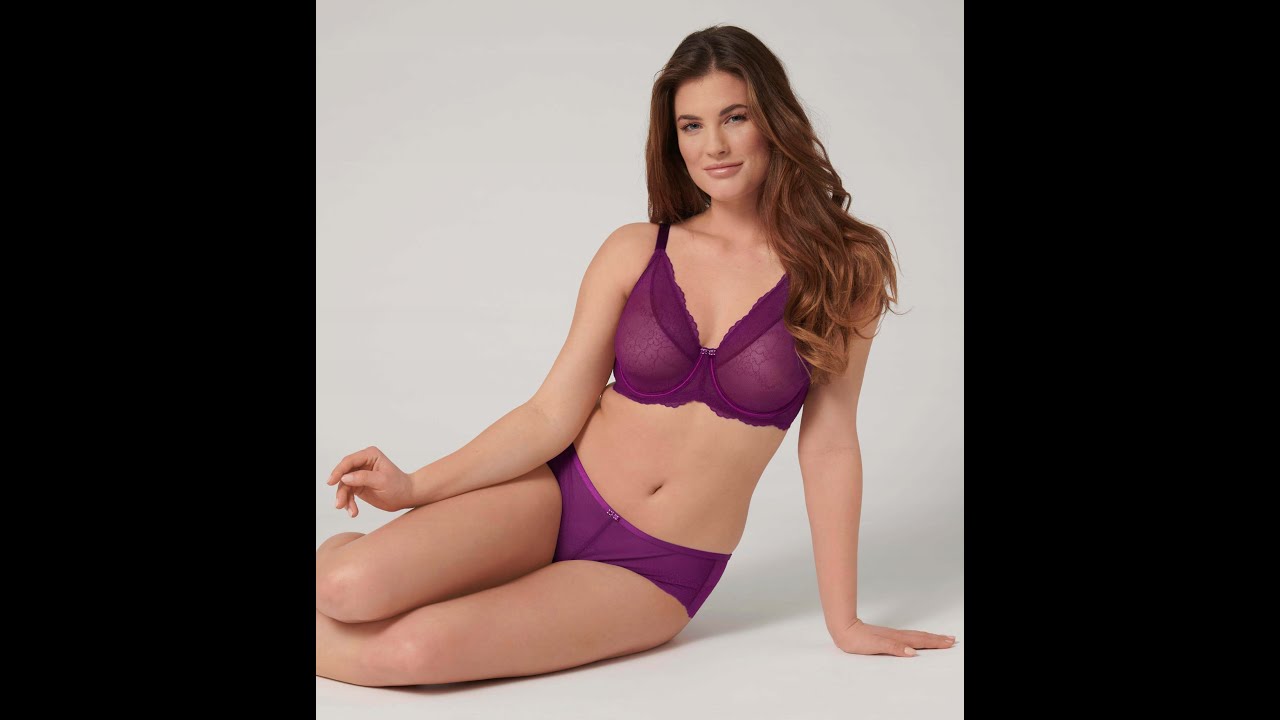 Triumph Mirage Spotlight W01 by Triumph