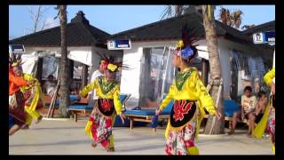 Tari kreasi Arak Ondel ondel ( Sanggar Sunda Kelapa Heritage )