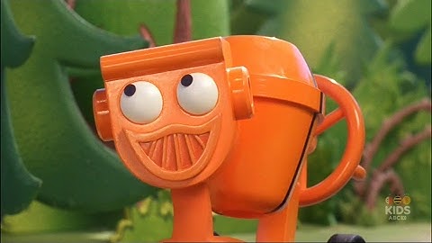 Dizzy the Walking Bus (UK)