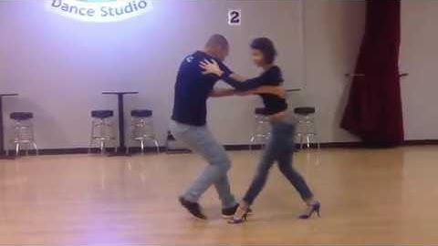 Leonardo Bilia & Catherine Pereira - Beginner PRO Demo at Houston Zouk Workshop