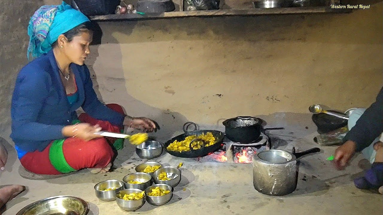 Farm to Kitchen ||Authentic Cooking of Green Leafy Vegetables with Soft Roti||