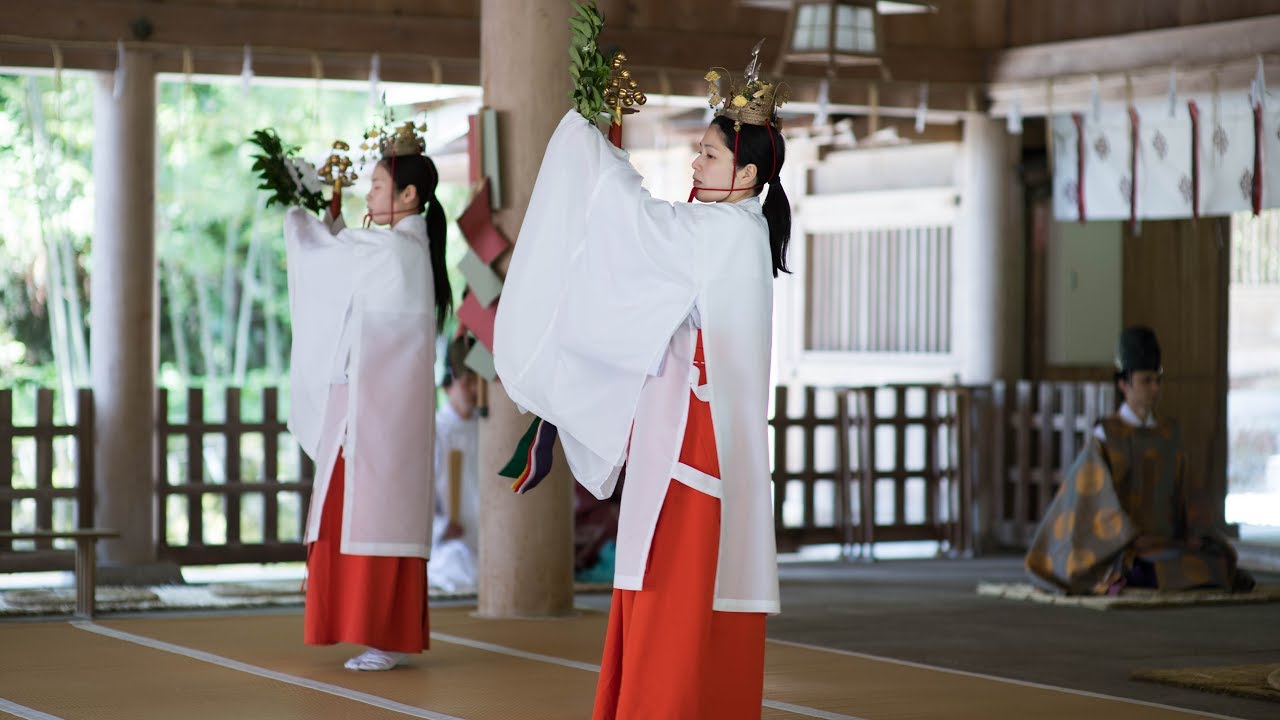 巫女 コスプレ 小道具 装束 天冠 冠 神具巫女舞 能面 日本舞踊 神楽