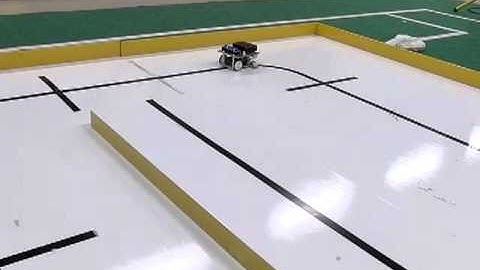 初心者でも設計・製作できるmbed搭載のライントレースロボット