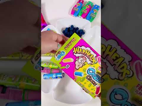 Creating another candy tray with all WARHEADS candies! #candytray #asmr #sweets #weekend #shorts