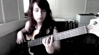 Robin Thicke - She&#39;s gangsta [Bass cover]