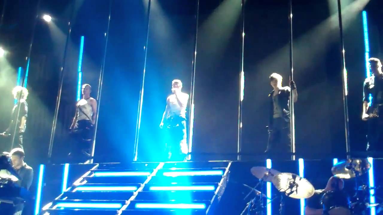 the wanted behind bars tour