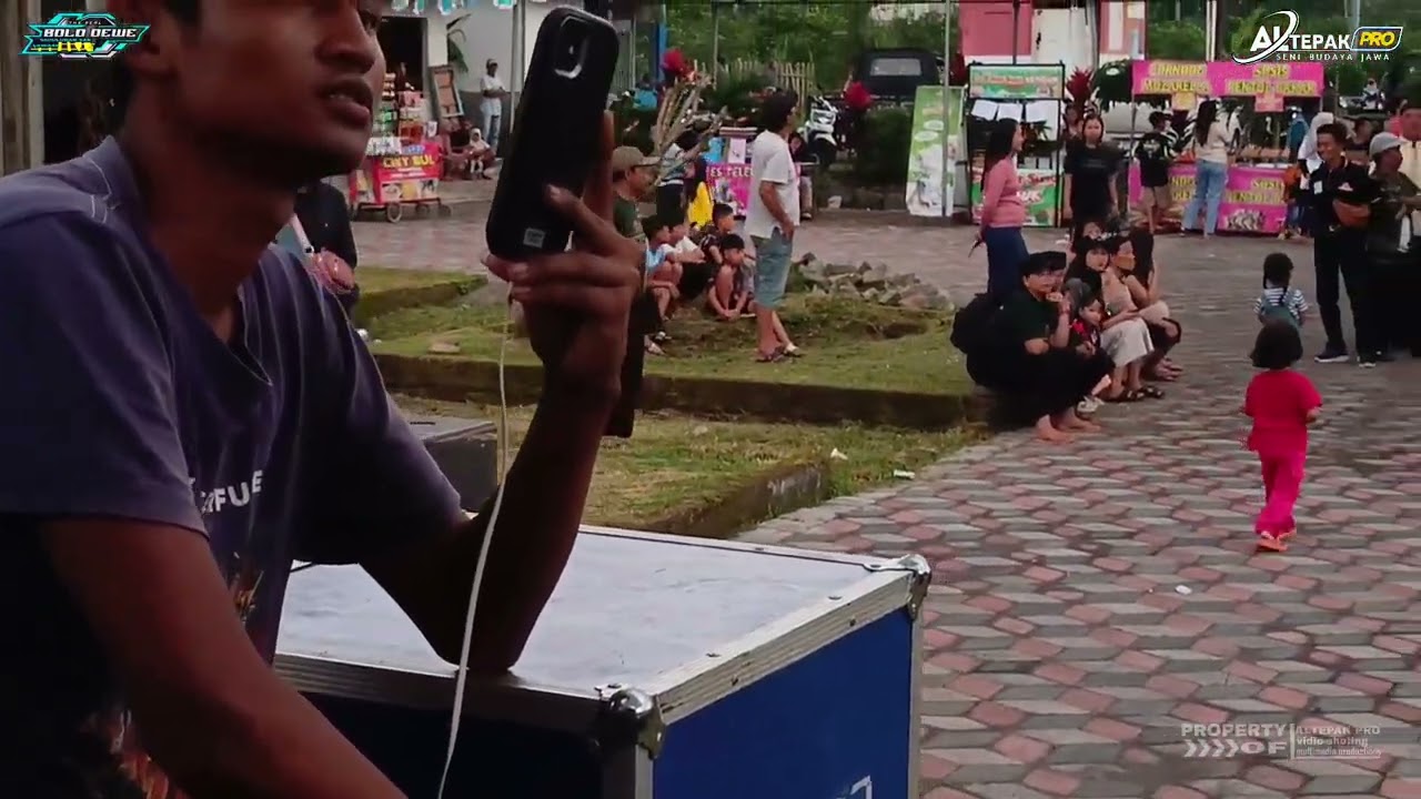 Berot SAPTO KUSUMO WIJOYO Galang dana the real bolodewe loandeng kalisongo malang 