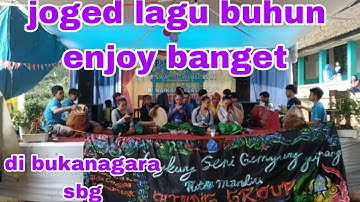 Seni budaya Sunda. gemyung jaipong  Atang group.