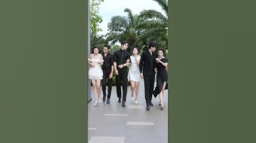 what is going on #dance #trinhhyy #couple #short #love #comedy #funny #shortvideo