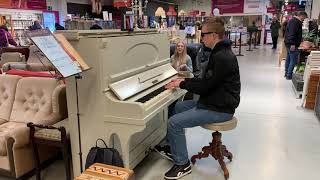 Maple Leaf Rag (Scott Joplin) played by me in public