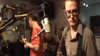 trashcan sinatras play a few