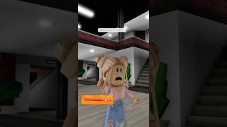 ТРАГЕДИЯ В ШКОЛЕ!😱 #roblox #роблокс #роблоксер #роблоксерша #игра #штртс #франк #frank#short#shorts