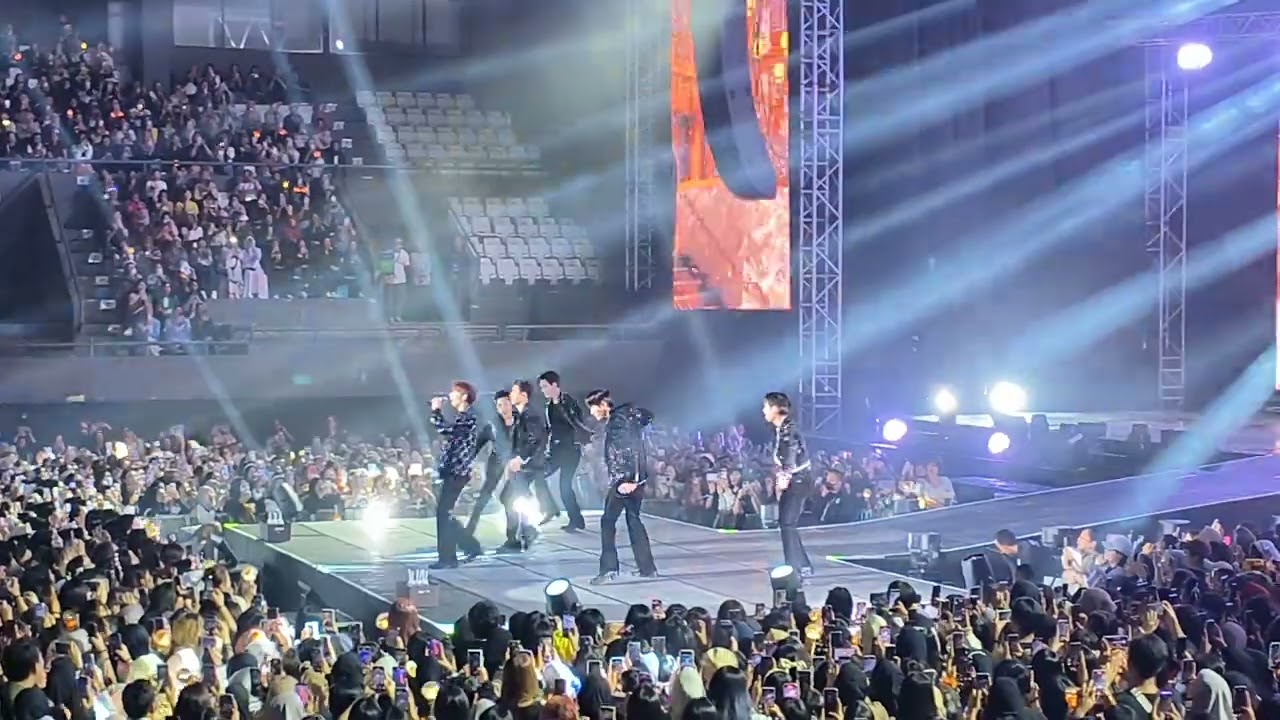 20250118 INFINITE 15th Anniversary Concert Limited Edition in Jakarta Opening - Last Romeo