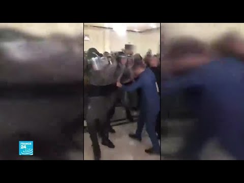 الجزائر وزارة العدل تحقق في حادثة مجلس قضاء وهران