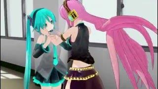 Yuri Kiss (Luka x Miku) ( insane Luka hair :c)