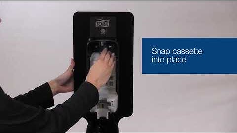 Tork S4 Foam Soap Battery and Refill Video