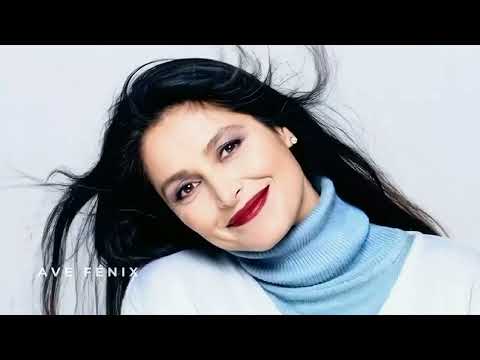 Daniela Romo AR / AVE FÉNIX / Video IA