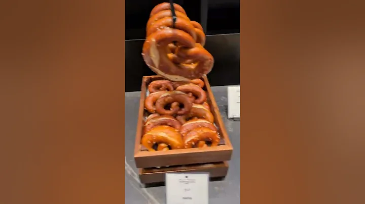 15.09.22. Dubai, Address Beach Resort Luxury Hotel. Breakfast / Reggeli 1.