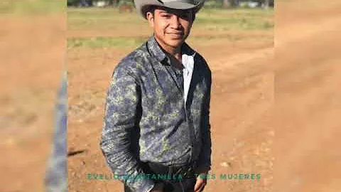 Tres mujeres evelio quintanilla