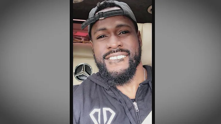 Texas officer acquitted in Jonathan Price's killin...