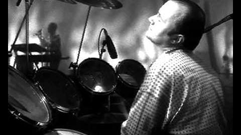 Eric Clapton & Phil Collins - Bad Love - CLIP