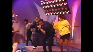 MC Hammer =  Turn This Mutha Out (Dance Party USA 1990)