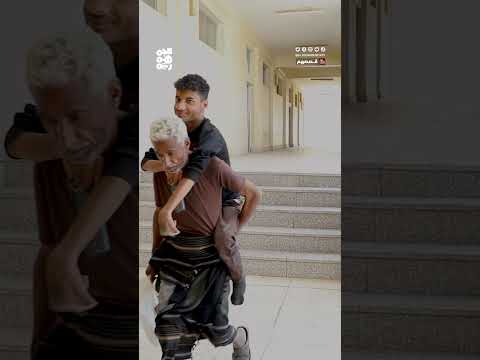 إصرار رغم الإعاقة: قصة كفاح طالب يمني