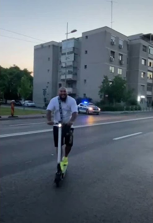 Dani Mocanu - Urmărit de politie 🚔