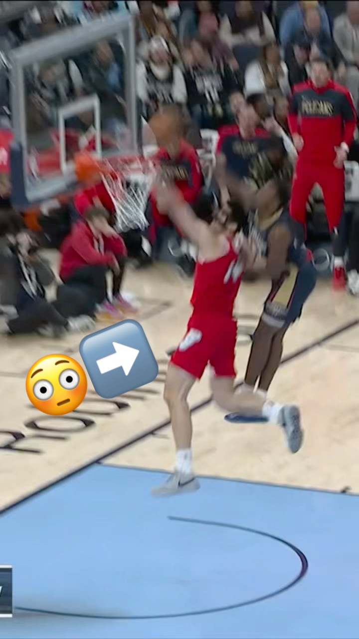 Yves Missi throws down a RIDICULOUS poster in Memphis!