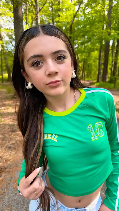 Hiking 💚#shortsfeed #dance