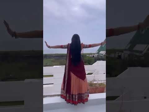 Tamil Serial actres cleavage short cute tamil actress video #actress #tamilserials #serial #youtube