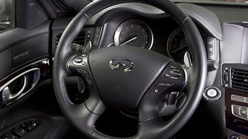 2019 INFINITI Q70 - Heated Steering Wheel (if so equipped)