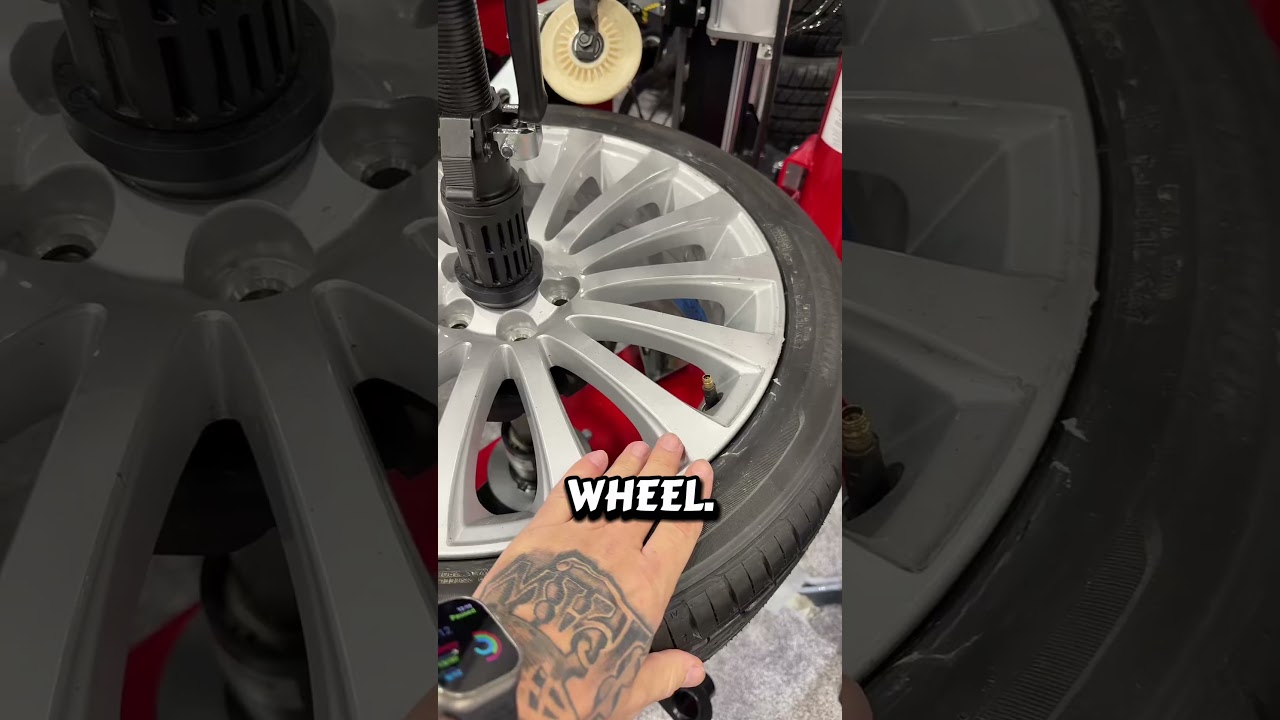 Это шиномонтажный станок для мастерских с ограниченным пространством или мобильных шиномонтажных ...