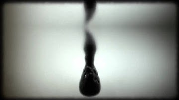 Hol Baumann - Radio Bombay [Music Video]