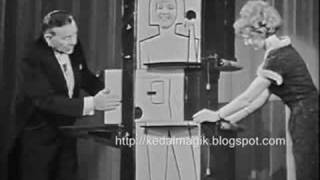 5 - Zig Zag Lady (1965) - Robert Harbin