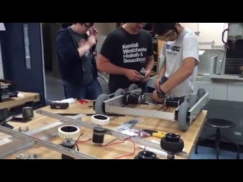 FRC Team 5557: Inside Look At A Working Meeting