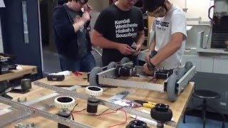 FRC Team 5557: Inside Look At A Working Meeting