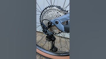 Shimano SLX- How to turn Off your clutch #shimano #howto #clutch #mtb #canyon #neuron #2023 #slx