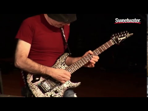 Joe Satriani Plays "Summer Song" at Sweetwater