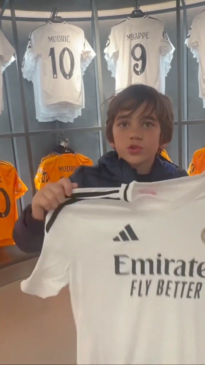 👕 Luka Modrić's Iconic #10 Jersey from Real Madrid—Straight