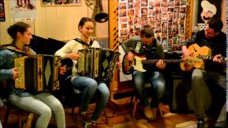 "Auf der Landmannalm" vom Tiroler Echo mit Melanie, Jolanda, Martin und Andreas chords