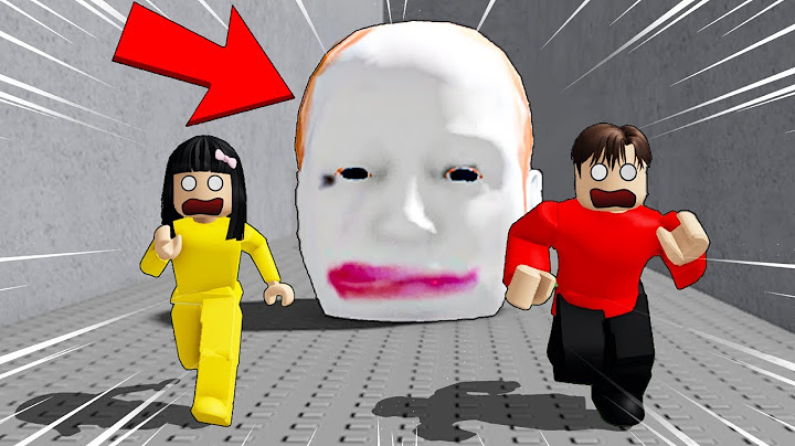 Yuta Mio Dikejar Kepala Botak Raksasa Mengerikan Bisa Berjalan | ROBLOX