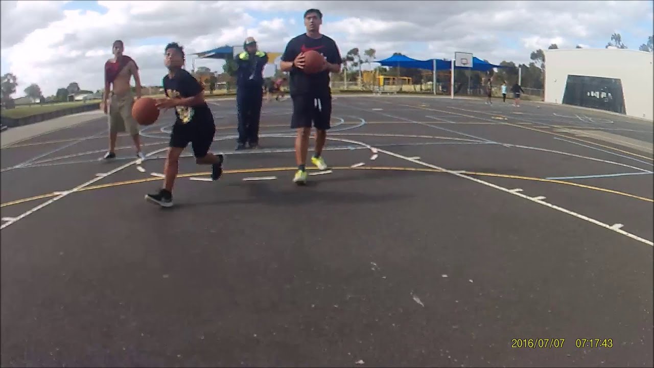 Basketball.Coral park primary school.Hampton park,Melbourne, Australia