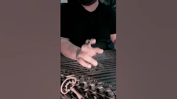 المعازيم مقطع ياعيون الكون عزف قانون 